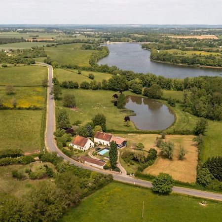 Gite La Voliere Ouverte Valigny Exterior foto